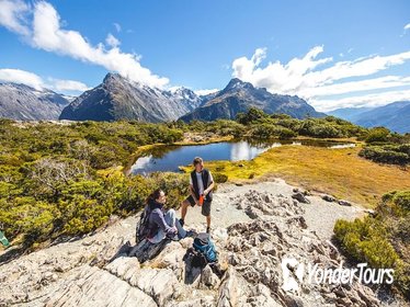 Small Group Day Hike to Routeburn Track from Queenstown