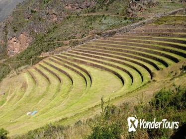 Small Group Full-Day Sacred Valley Tour Including Pisac Ruins from Cusco