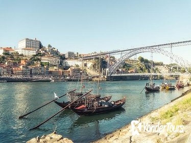 Small group tour - Wine and History in Porto - from Lisbon