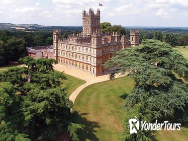 Small Group Tour: Downton Abbey and Village Tour of Locations from London