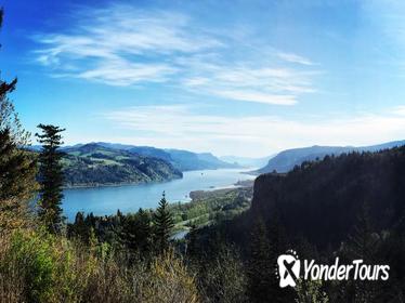 Small Group: Columbia River Gorge Waterfalls and Mt Hood Day Tour from Portland