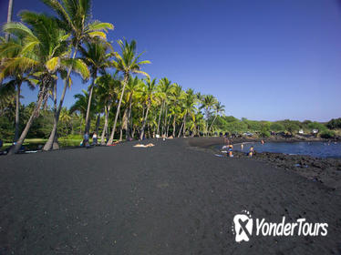 Small-Group Big Island in A Day: Volcanoes, Waterfalls, Sightseeing, History