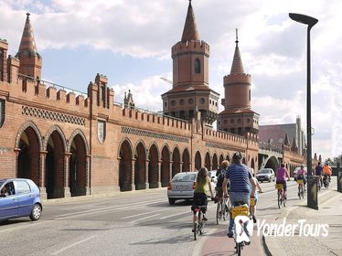 Small-Group Bike Tour of Alternative Berlin