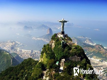 Small-Group Classic Rio Tour Including Christ the Redeemer, Sugar Loaf Mountain, and Santa Teresa Art District