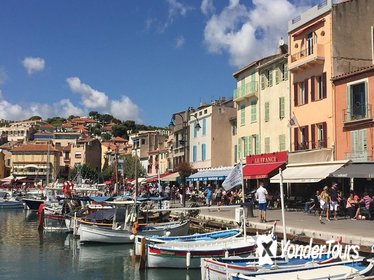 Small-Group Day Tour from Marseille to Aix-en-Provence, Cassis and Marseille