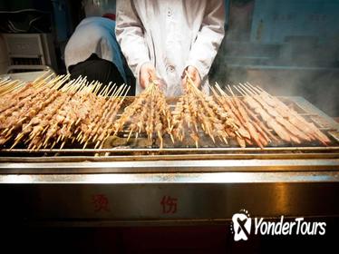 Small-Group Food and Brewery Night Tour with Beijing Local Expert Including Hotel Pickup Service