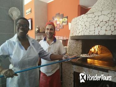 Small-group Guided Pizza Experience with Pizza Class in Rome