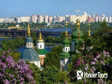 Small-Group Panoramic City Tour of Kiev