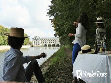 Small-Group Tour to Chambord, Chenonceau and lunch at a private chateau from Amboise Small-Group Tour to Chambord, Chenonceau and lunch at a private chateau from Amboise