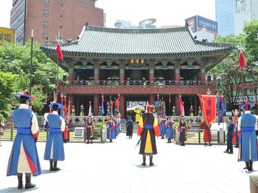 Soul of Seoul Small-Group Walking Tour