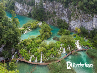 Split Super Saver: Diocletian's Palace Walking Tour plus Plitvice Lakes Day Trip