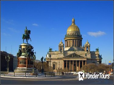 St. Petersburg Half-Day City Tour Including Walking Tour to Peter and Paul Fortress