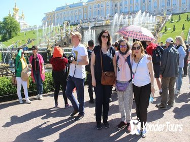 St.Petersburg Imperial Residences: Tour of Catherine Palace and Peterhoff Gardens