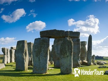 Stonehenge Special Access Morning Tour from London