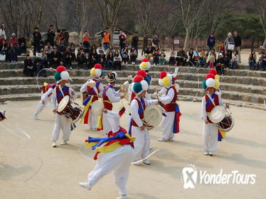 Suwon Hwaseong Fortress and Korean Folk Village Day Tour from Seoul