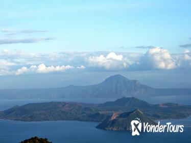 Taal Cruise Excursion: Taal Volcano, Tagaytay and Taal Heritage Town