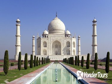 TAJ MAHAL DAY TRIP