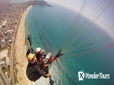 Tandem Paragliding in Alanya