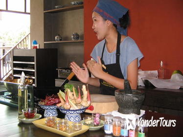 Thai Cooking Class Tour at Baipai Thai Cooking School