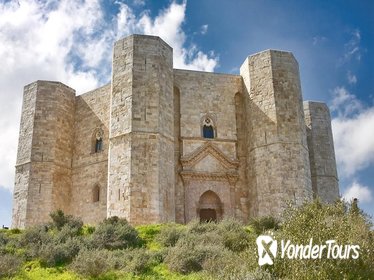 The Charm and Mystery of Castel del Monte 2-Hour Guided Tour