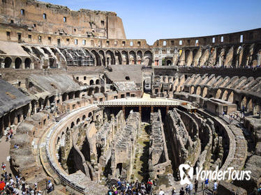 The Essence of Colosseum: Selfie Tour from Gladiator's Entrance