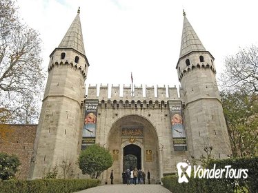 Tour of The Ottoman Court From Istanbul: Topkapi Palace and Rustem Pasha Mosque