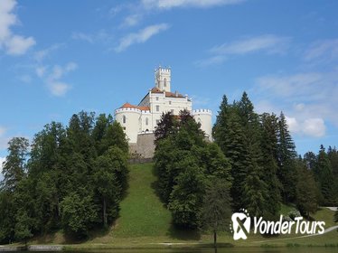 Trakoscan Castle and Varazdin Tour from Zagreb