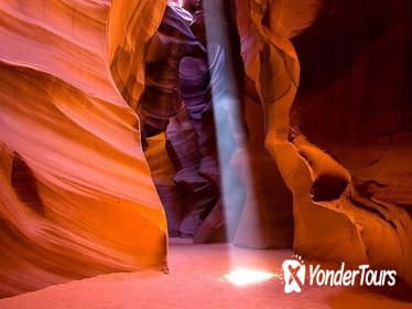 Upper Antelope Canyon & Horseshoe Bend & Zion National Park One Day Tour