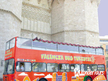 Valencia Hop-On Hop-Off Tour with Optional Oceanographic Aquarium Ticket