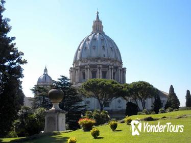 Vatican Skip-the-Line Tour Packages: Basilica, Sistine Chapel, and Vatican Museums from Rome