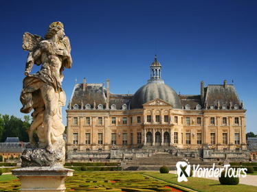 Vaux le Vicomte Half Day Private Guided Tour from Paris