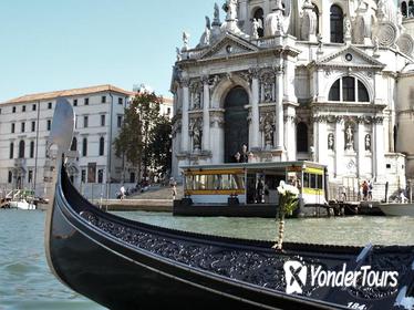 Venice Glassblowing Demo and Gondola Ride Combo Tour