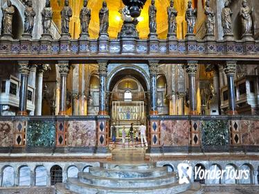 Venice: Gondola Ride and Golden Basilica Tour