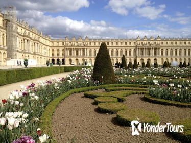 Versailles Audio-Guided Tour with Priority Pass