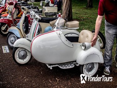 VESPA TOUR BY NIGHT