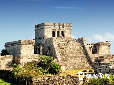 Early Access to Tulum Ruins with an Archeologist
