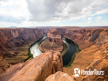 Private Overnight Tour to Antelope Canyon, Horseshoe Bend, Lake Powell and Zion from Las Vegas