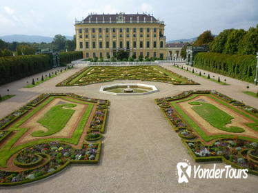 Vienna Schönbrunn Palace Including Schönbrunn Gardens with Private Round-Trip Transport