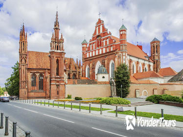 Vilnius Private Tour: Uzhupis City Walking Tour