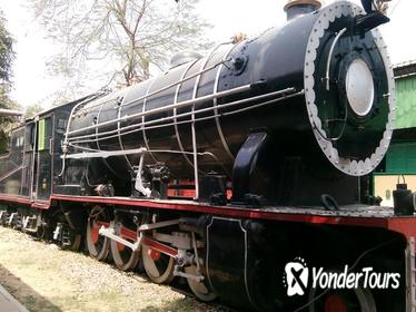 Visit to Rail Museum or Dolls Museum with India Gate (private hotel transfers)