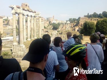 Walking tour - Hidden streets of Rome