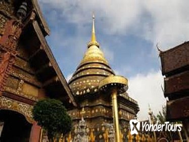 Wat Prathat Lampang Laung Local Market Wat Prathat Haripunchai Wat Chama Thewe