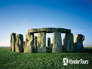 Windsor Castle, Bath, and Stonehenge Tour from London Windsor Castle, Bath, and Stonehenge Tour from London