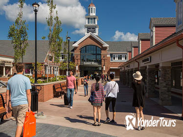 Woodbury Common Premium Outlets Shopping Tour from Manhattan