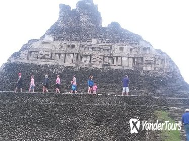 Xunantunich Day Trip from Belize City