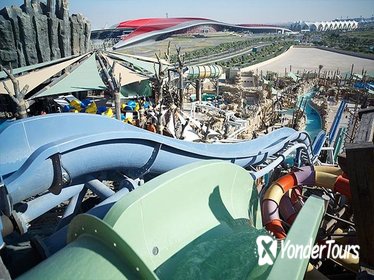 Yas Waterworld Admission plus Private Transfer