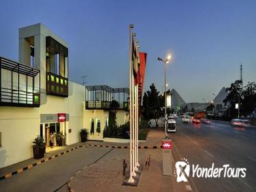 Deluxe Accommodation 4 Days - 3 Nights In Hotels 5 Stars Movenpick Stienberger Pyramids Or Cairo - Le Meridien