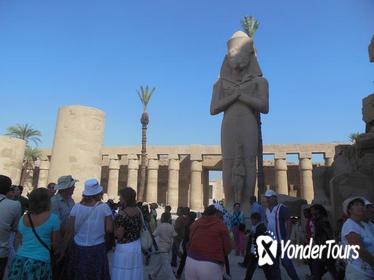 Private Guided Tour to East Bank Including Karnak and Luxor Temples