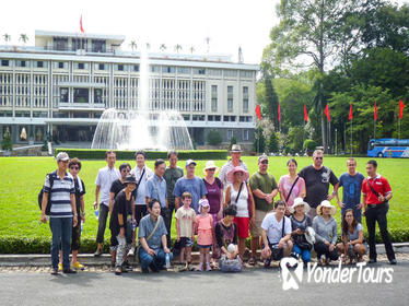 Full-Day Ho Chi Minh City and Cu Chi Tunnels Tour with Lunch