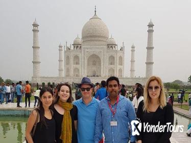 Private Day Tour of Taj Mahal with Old Agra Heritage Walk and Rickshaw Ride